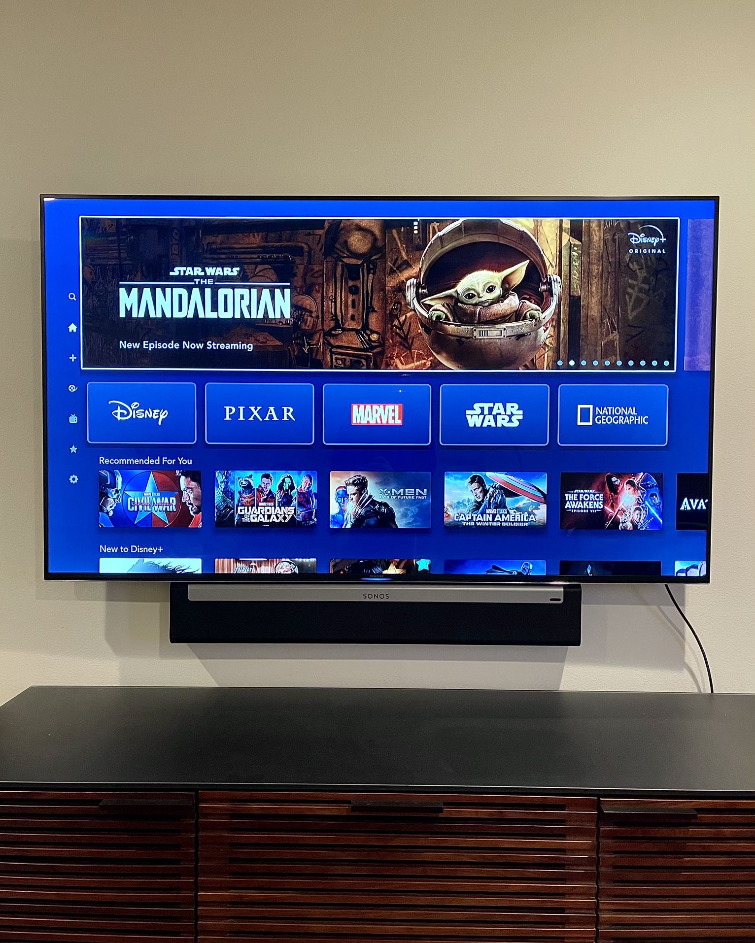 Samsung 65” Smart LED 4K Ultra HD TV