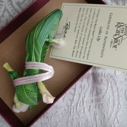 Raine Just The Right Shoe Calla Lily