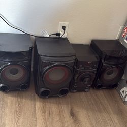 Lg Xboom surround sound with subwoofer speakers