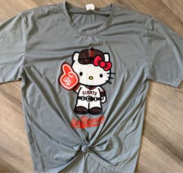 Giants Hello Kitty