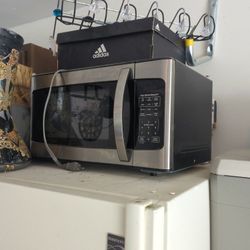 Frigidaire Microwave