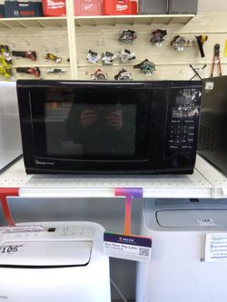 Magic Chef Black Countertop Microwave