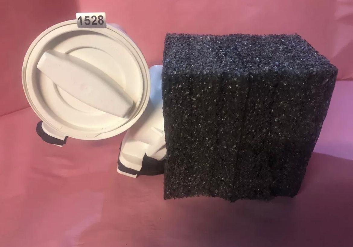 Whirlpool W10730972 Washer Drain Pump (Brand New)