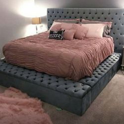 Brand New/ Gray Velvet Queen Storage Platform Bed Frame Cama// Mattress Sold Separately 
