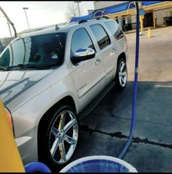 Rims for sale 900 need one tire