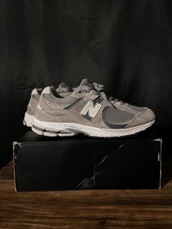 New Balance 2002r Men’s size 11