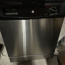 GE Dishwasher (used - Working) 100 Dollars