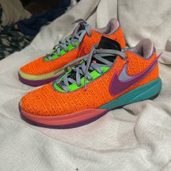 Lebron 20 Size 11 Men’s “chosen One”