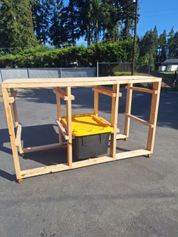 Tote Rack, on wheels