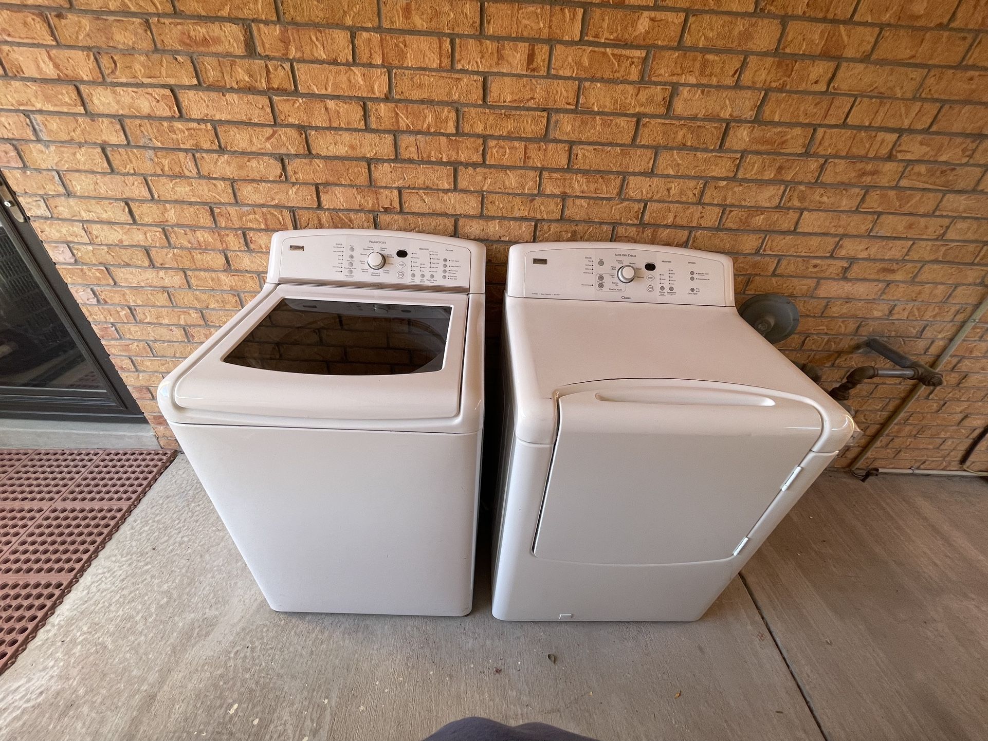Kenmore Elite Washer & Gas Dryer