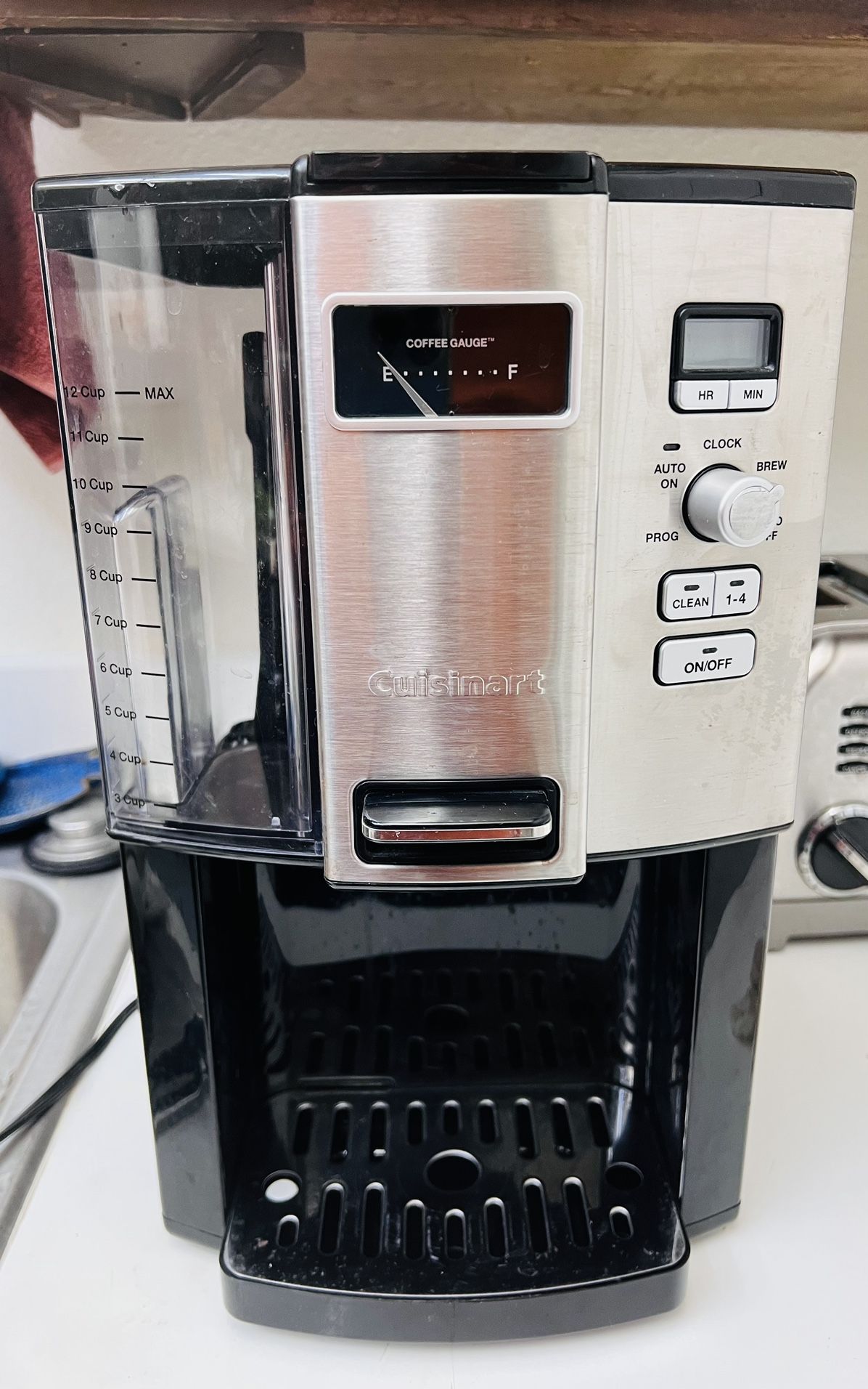 Cuisinart Coffee Maker, 12 Cup Programmable Drip, DCC-3000P1, Black