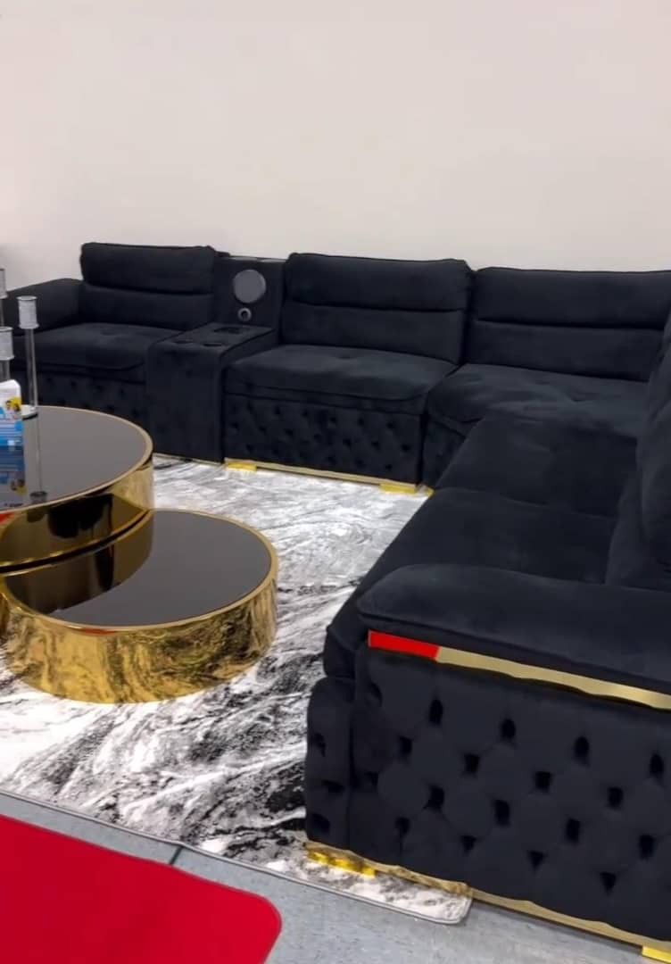 Elegant living room sets.‼️ Ask for the total price. 👌🏻