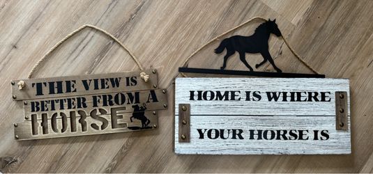 Horse decor