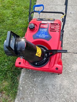 Toro power clear snowblower