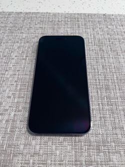 Deep purple iPhone 14 pro max