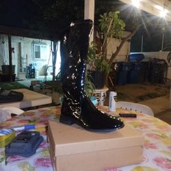 Black Boot