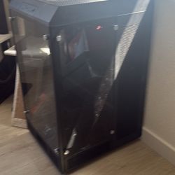 ThermalTake The Tower 900