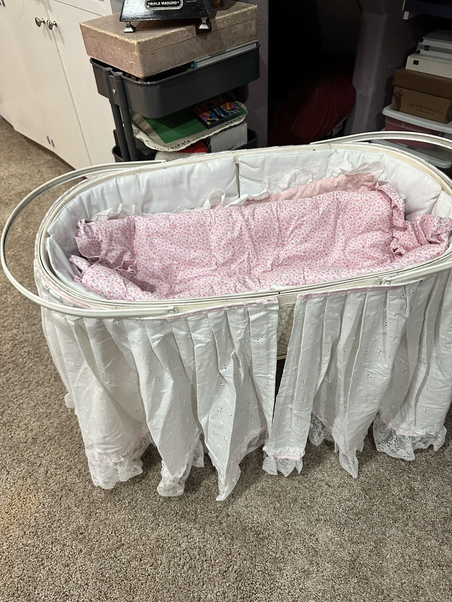 White Wicker Bassinet With Bedding