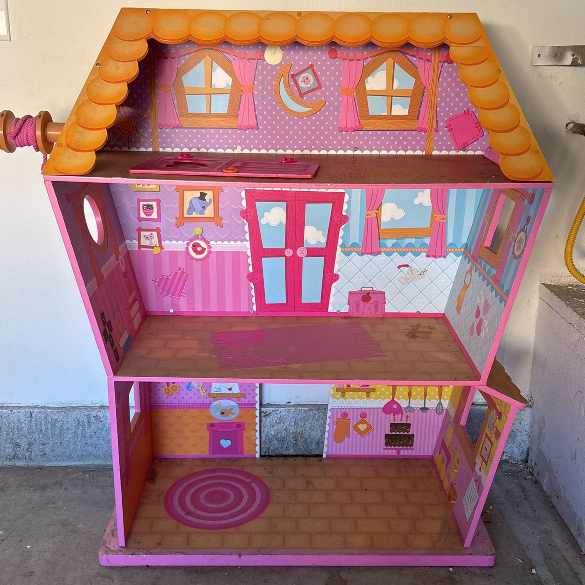 lalaloopsy doll house