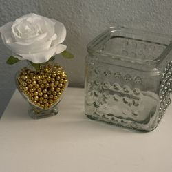 Glass Vases And Glass Storage 