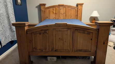 Queen Size Mexican Pine Bedroom Set