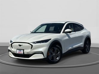 2022 Ford Mustang Mach-E