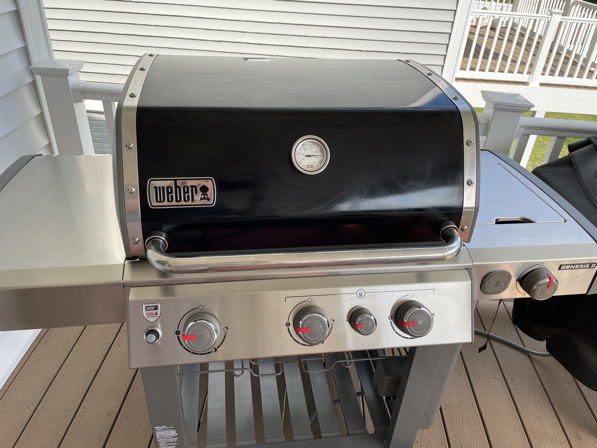 Weber Genesis II E-330 3-Burner Natural Gas Grill in Black with Built-In Thermometer and Side Burner