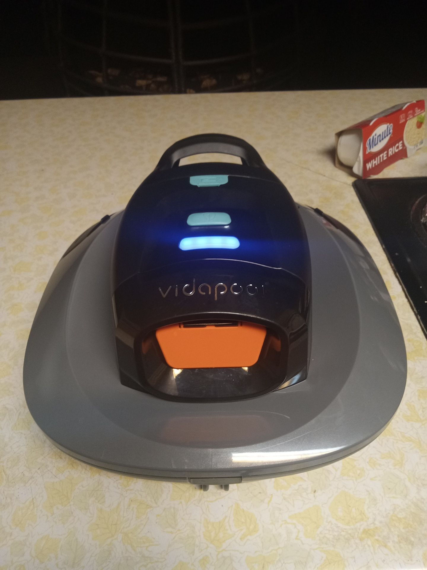 Vidapool ROBOTIC POOL VACUUM PORTABLE