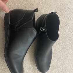 Black 8.5 Winter Shoes 