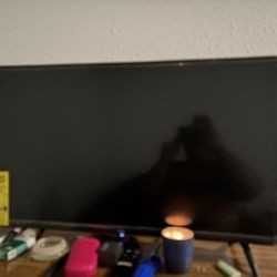 32 Inch Tv And 50 Inch Tv 