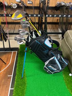 Complete Nike Golf Set With Bag