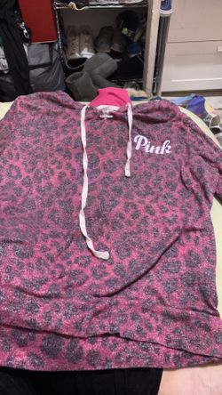 Women’s medium pink sweater