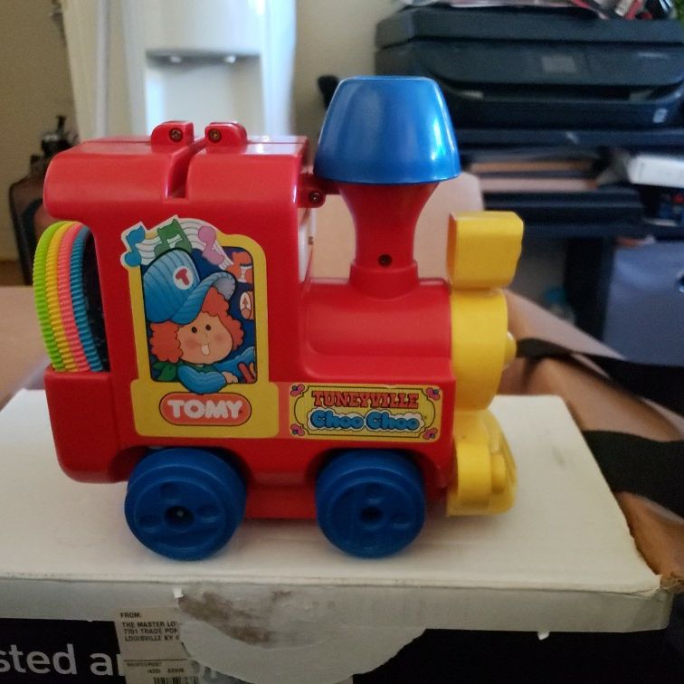 Tomy choo cheap choo