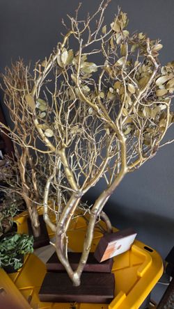 Tree Branches Centerpieces