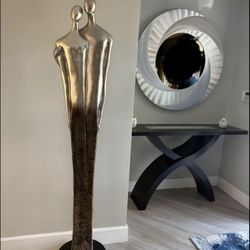Pretty Home Decoration Couple ! From El Dorado! Brand New
