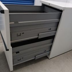 Metal File Cabinet With Key