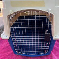 Petmate Vari Kennel Ultra 32 Inch Long 24 Inches Tall 22 Inches Wide 