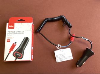 New- Verizon Vehicle with Fast Charge Technology For/Para Universal For Microphone USB