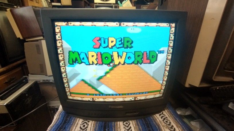 2001 Panasonic 20" CRT Tv. Retro Gaming. Av Inputs. Serviced. Works Great