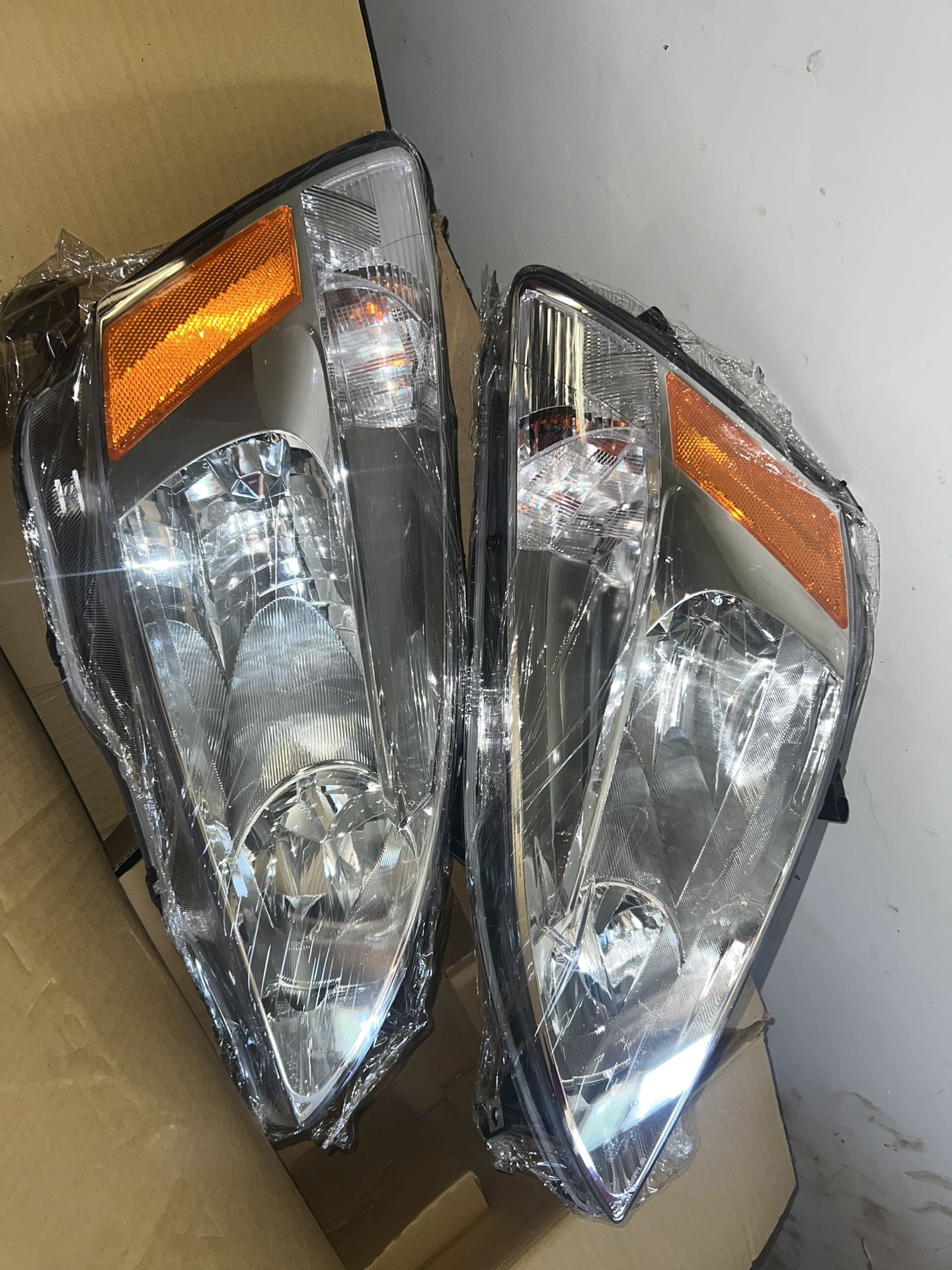 03-07 Honda Accord Headlight Replacement