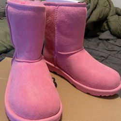 New Pink Uggs Big Kids 
