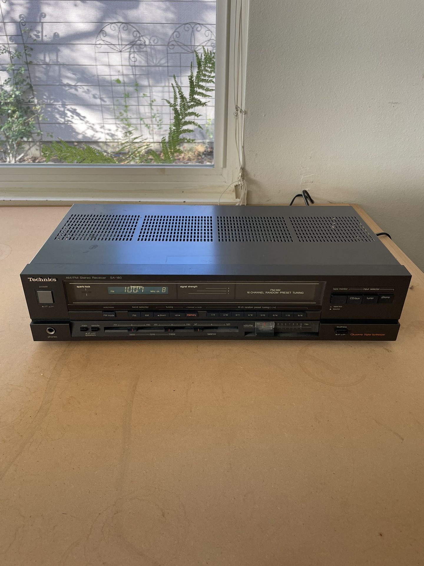 Vintage Technics SA-180 AM/FM Stereo Receiver Tuner Tested And Works