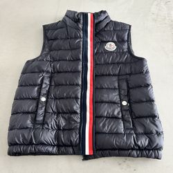 Moncler YOUTH Down Vest 4y - 6y 
