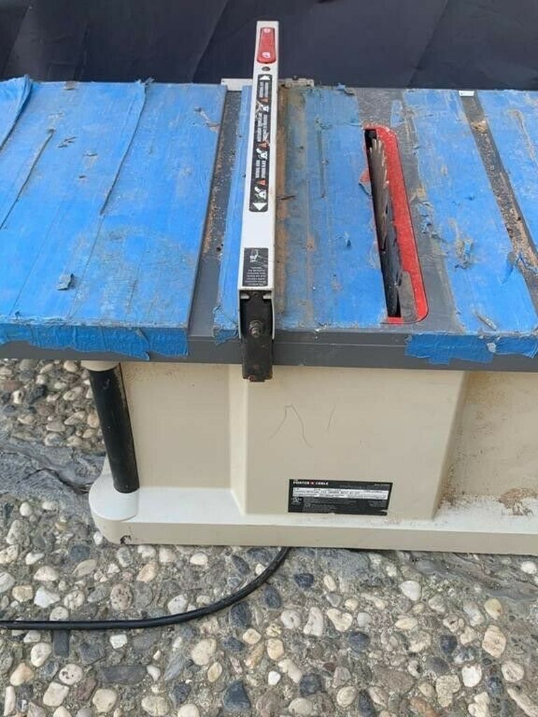 Porter Cable 10 In Carbide Tipped 15 Amp Table Saw