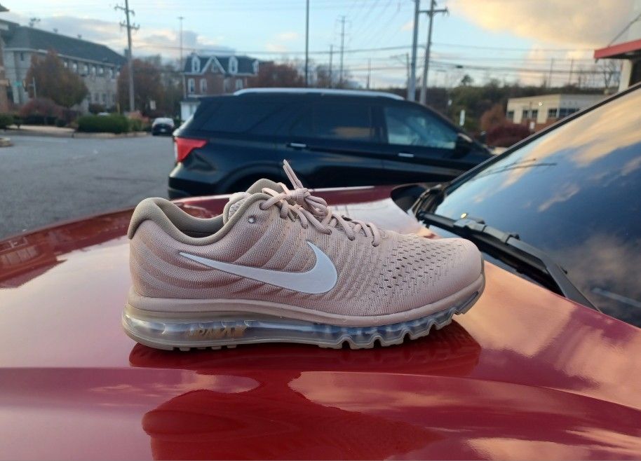 Brand New And Original Men's Nike Air Max's Sneakers Sizes 14