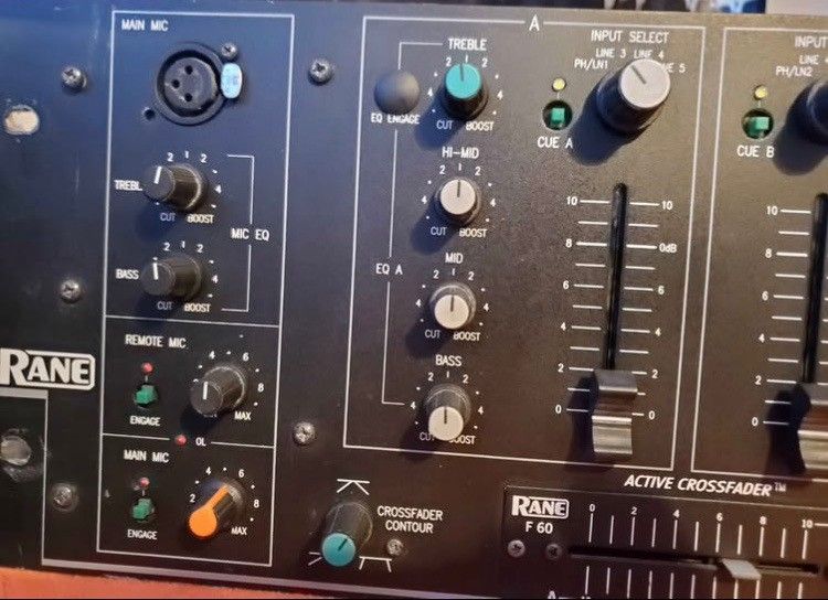 RANE - MP22z Professional Dj Mixer 