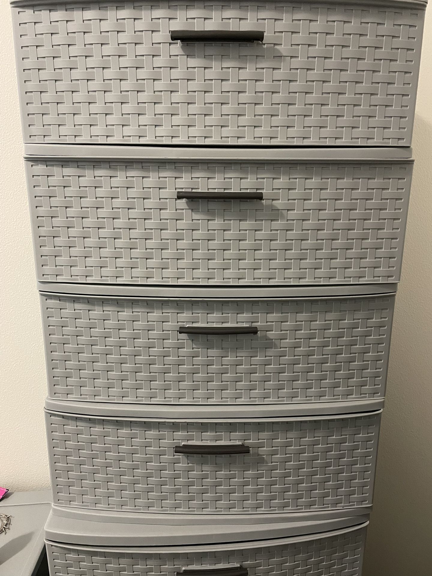 Steralite 4 Dresser Drawer 