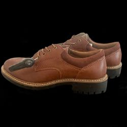 Men’s fancy shoes brown brand new size 8