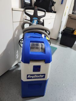 Rug Doctor carpet cleaning machine