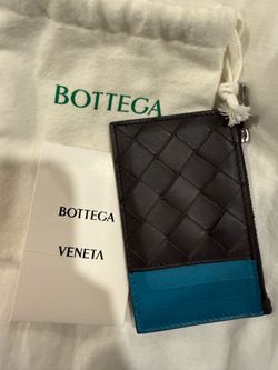 Brand new Bottega Veneta Intrecciato Zipped Card Case- chocolate and blue